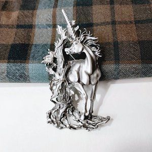 New Large Unicorn Fantasy Fairy Mythical Horse Silver Cloak Pin Brooch